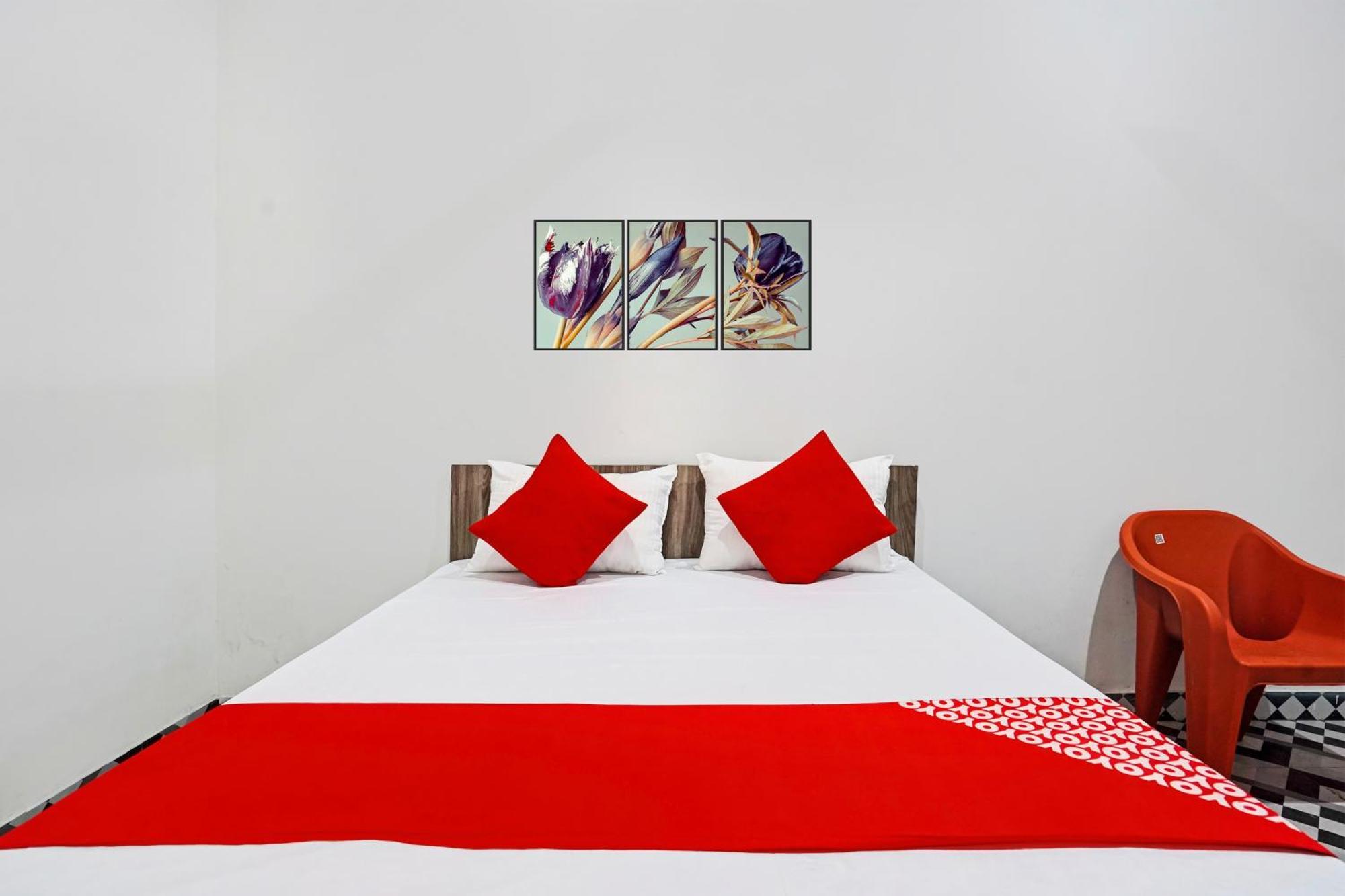 Hotel O Sparrow House Residency Bulandshahr Exterior foto